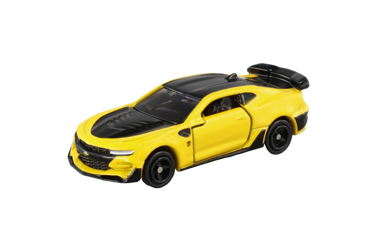 Tomica No. 151 Chevrolet Transformers Bumblebee / 变形金刚 大黄蜂 die-cast model — official product photo of the toy car