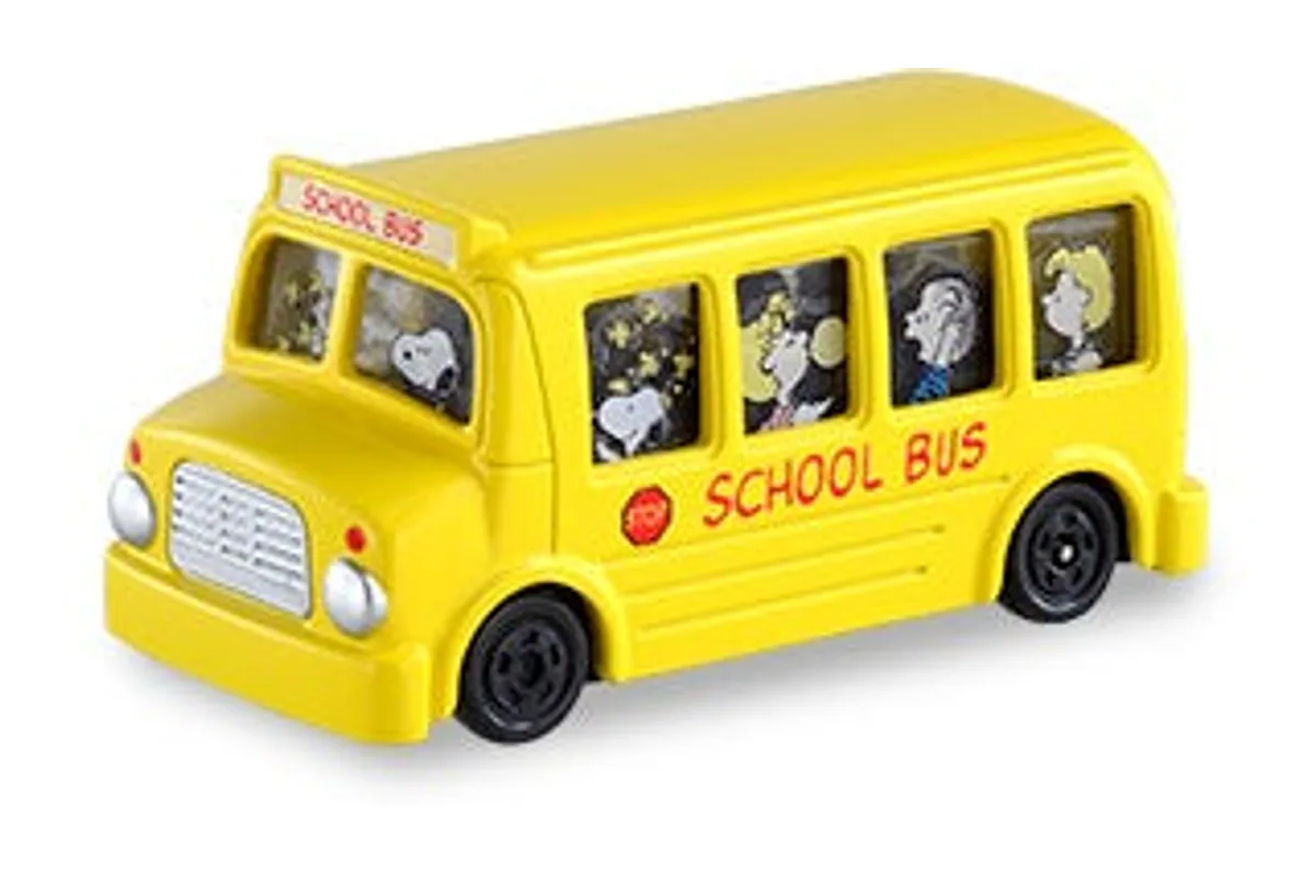 Tomica No. 154 Snoopy School Bus Tomica No. 154 Snoopy School Bus / 史努比 校车 die-cast model — official product photo of the toy car