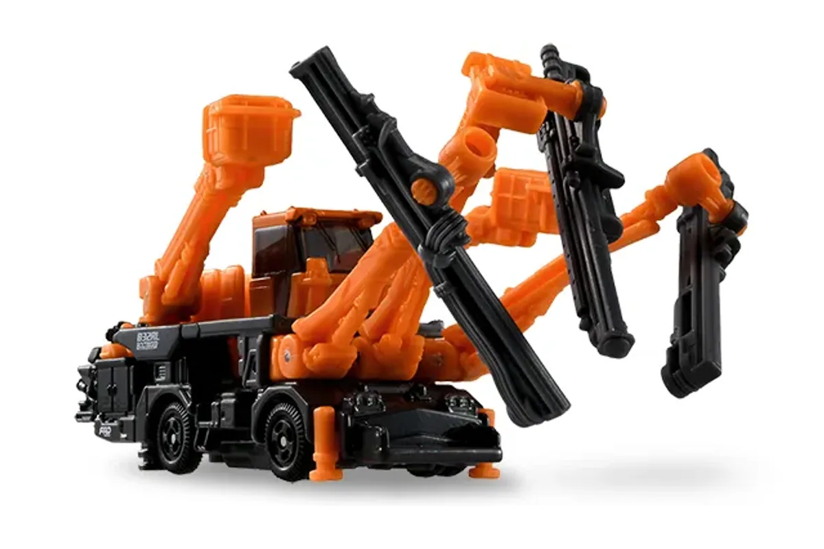 Tomica No. 136 Furukawa Rock Drill Bolting Jumbo B32RL / 古河凿岩机 锚杆台车 B32RL die-cast model — official product photo of the toy car