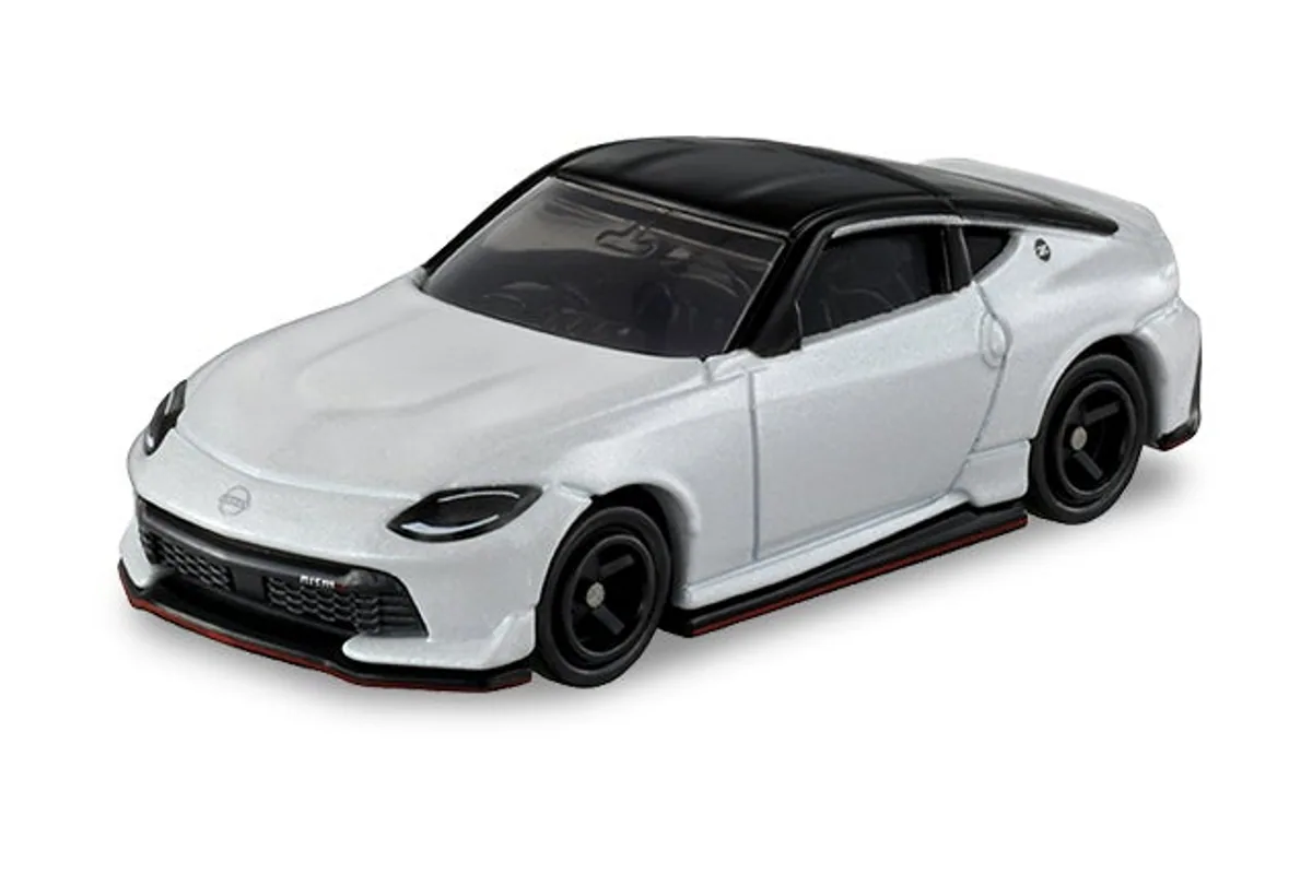 Tomica No. 88 Nissan Fairlady Z Nismo Tomica No. 88 Nissan Fairlady Z Nismo — photo of the real vehicle this casting is based on