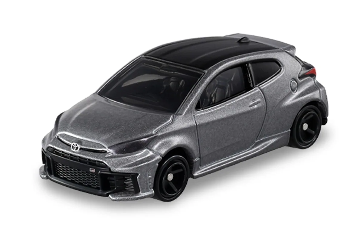 Tomica No. 89 Toyota GR Yaris / 丰田 GR 雅力士 die-cast model — official product photo of the toy car